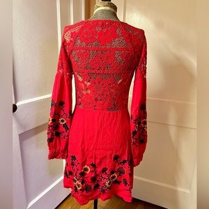 🌹🌸For Love & Lemons Red Lace Floral Embroidered Mini Dress Size S🌸🌹